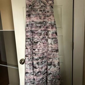 Beautiful, comfortable gown